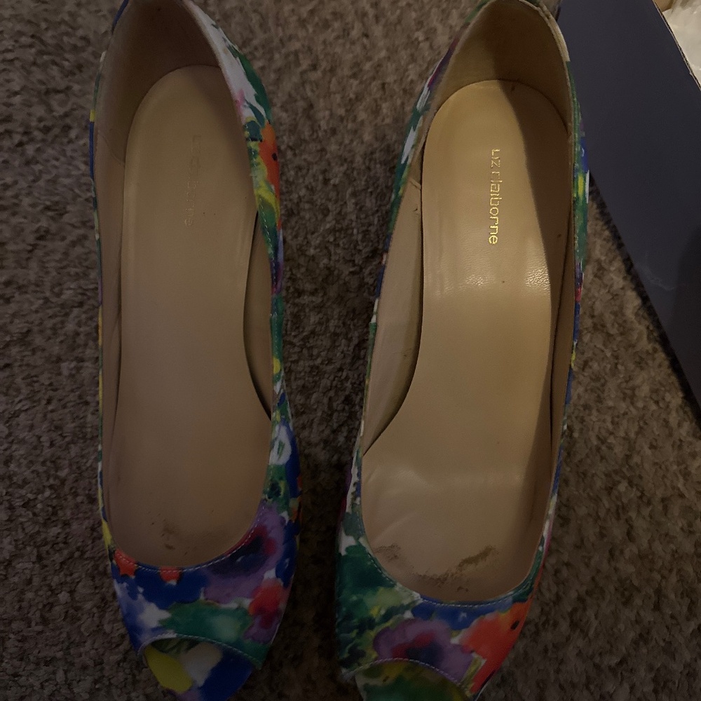 Liz Claiborne multi colored herls